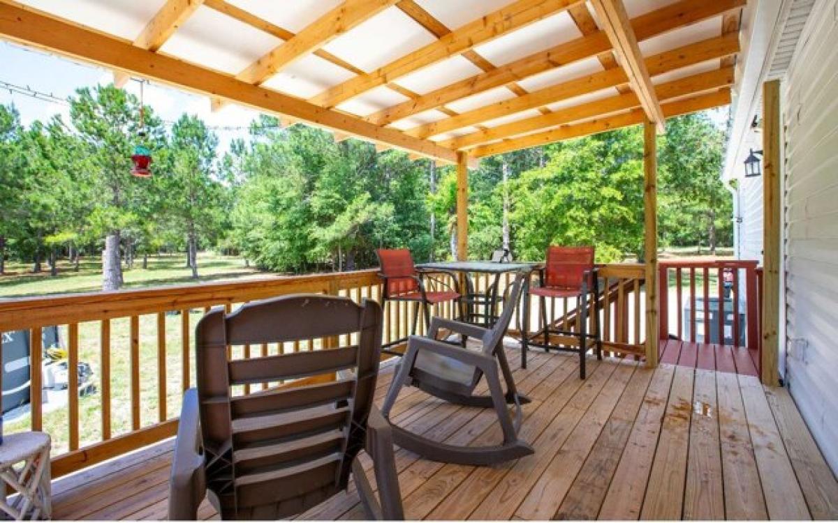 Picture of Home For Sale in Live Oak, Florida, United States