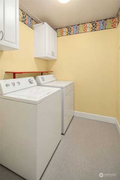 Home For Sale in Kirkland, Washington