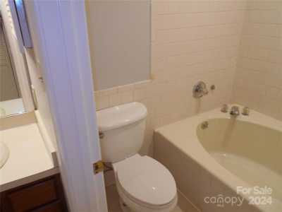 Home For Sale in Statesville, North Carolina