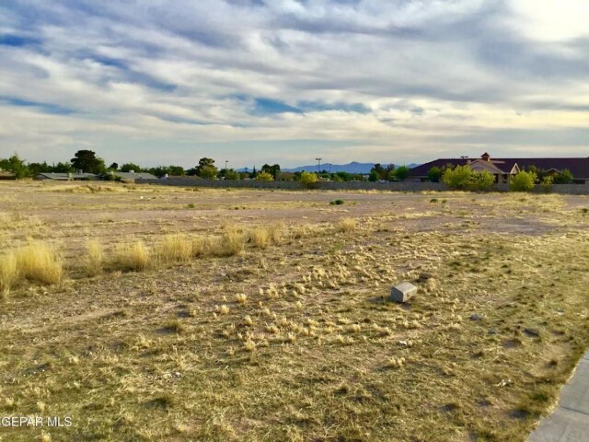 Picture of Residential Land For Sale in El Paso, Texas, United States
