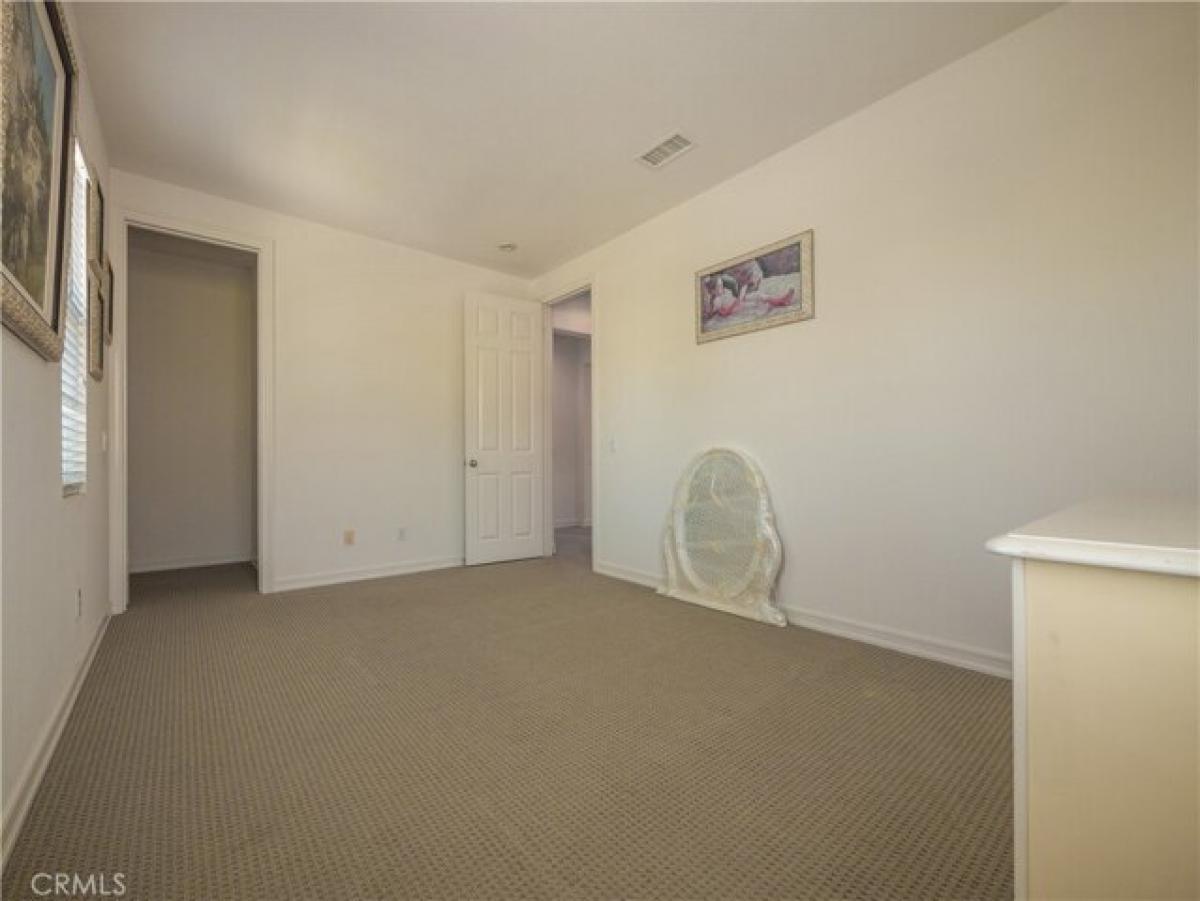 Picture of Home For Sale in Corona, California, United States