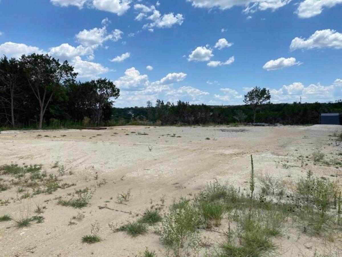 Picture of Residential Land For Sale in Granbury, Texas, United States