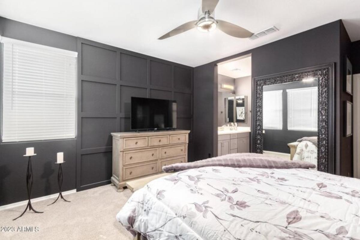 Picture of Home For Sale in Goodyear, Arizona, United States