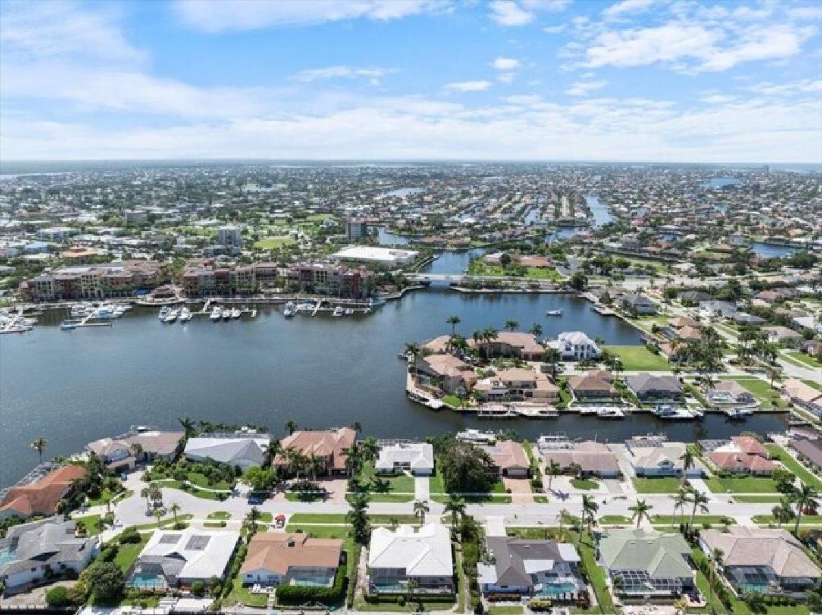 Picture of Home For Sale in Marco Island, Florida, United States