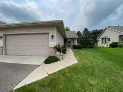Home For Sale in Plymouth, Minnesota