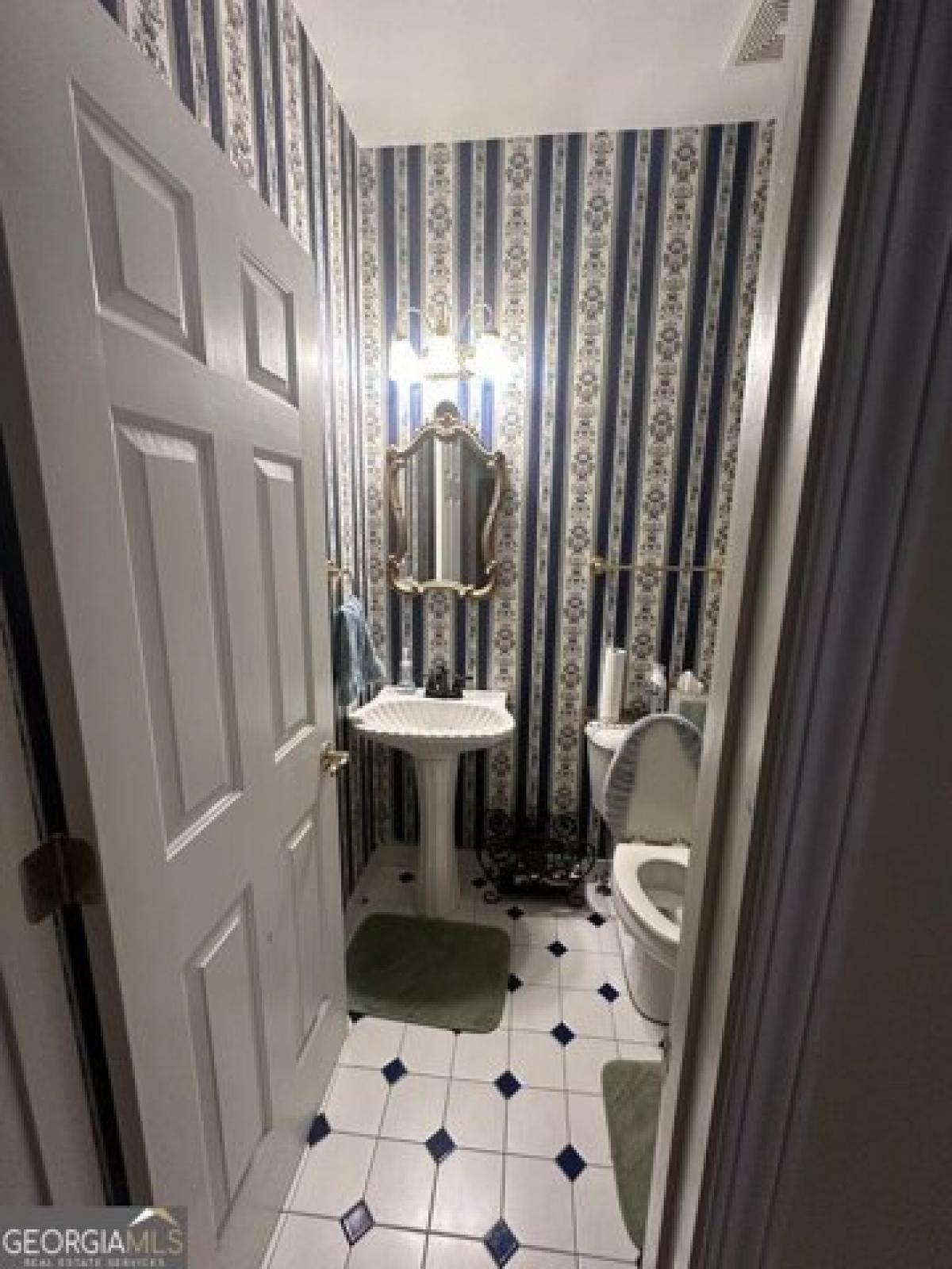 Picture of Home For Sale in Fayetteville, Georgia, United States