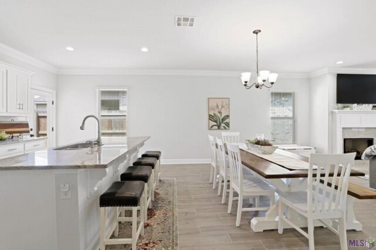 Picture of Home For Sale in Prairieville, Louisiana, United States