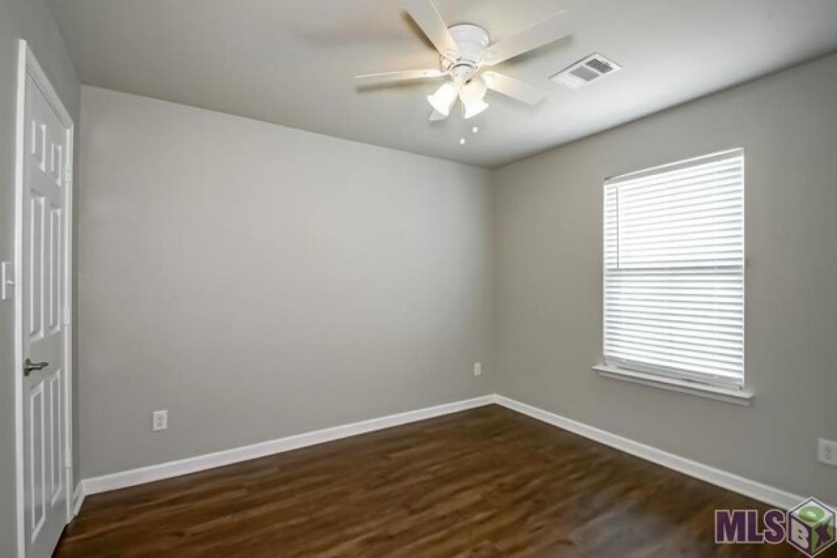 Picture of Home For Sale in Denham Springs, Louisiana, United States