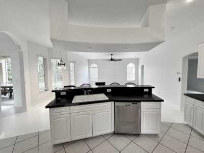 Home For Rent in Lake Worth, Florida