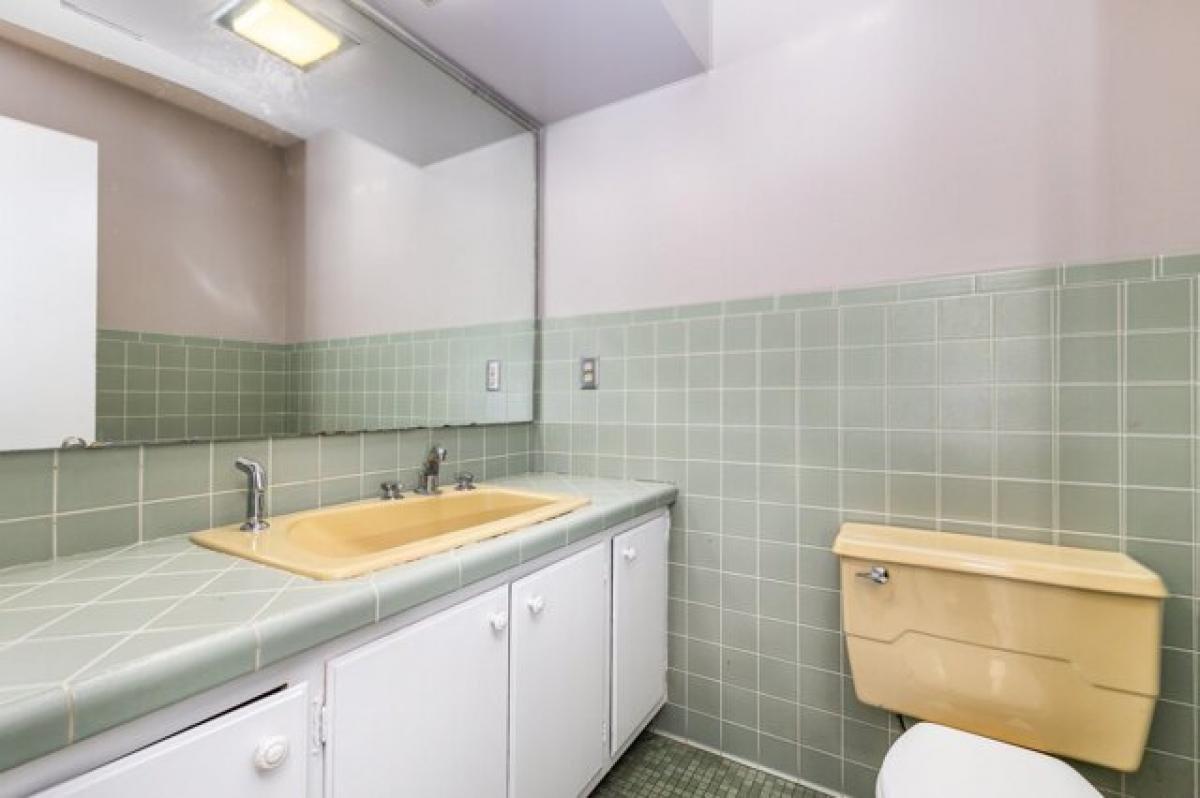 Picture of Home For Sale in Dubuque, Iowa, United States