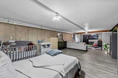 Home For Sale in Elgin, Illinois