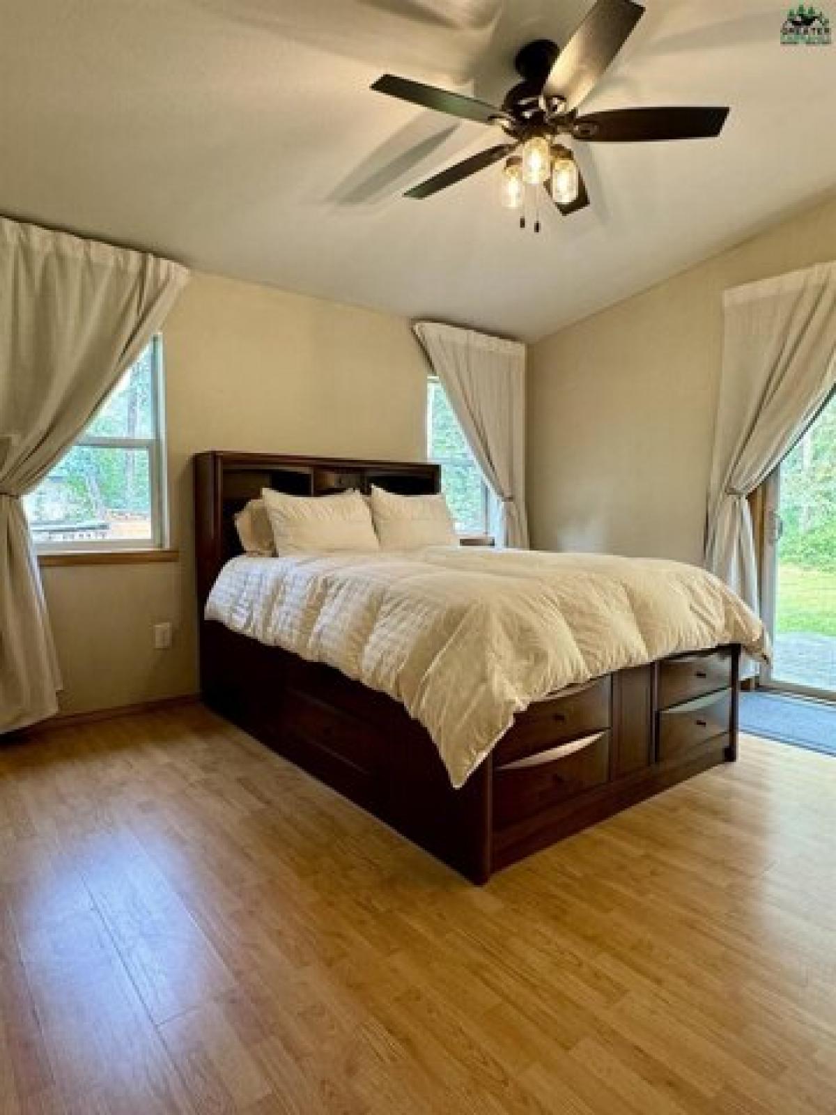 Picture of Home For Sale in Fairbanks, Alaska, United States