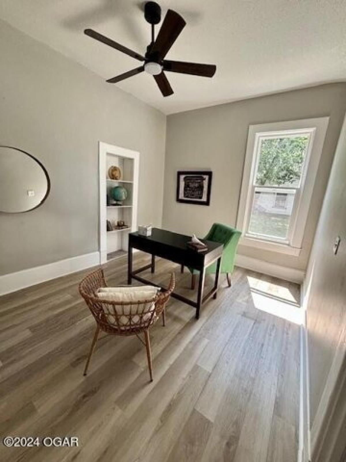 Picture of Home For Sale in Joplin, Missouri, United States