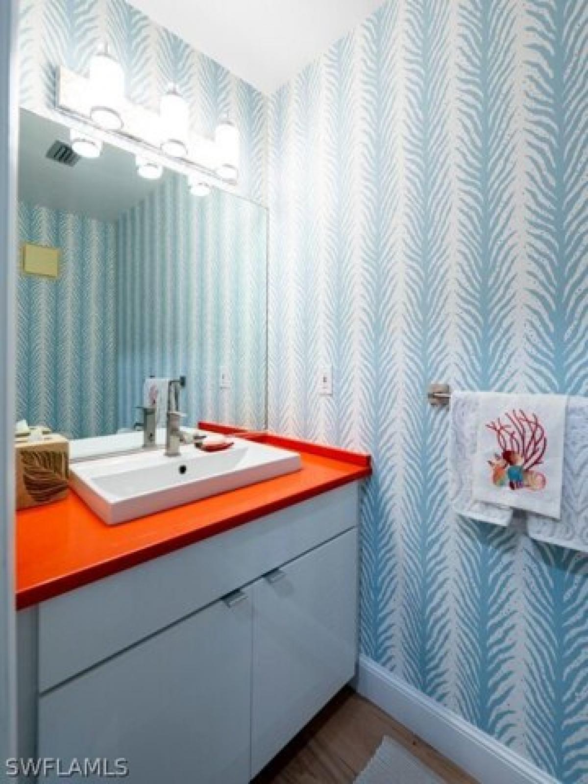 Picture of Home For Sale in Sanibel, Florida, United States