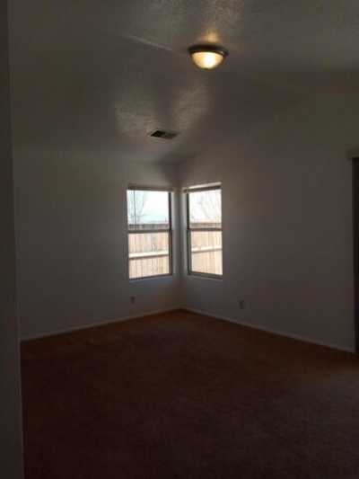 Home For Sale in Rio Rancho, New Mexico