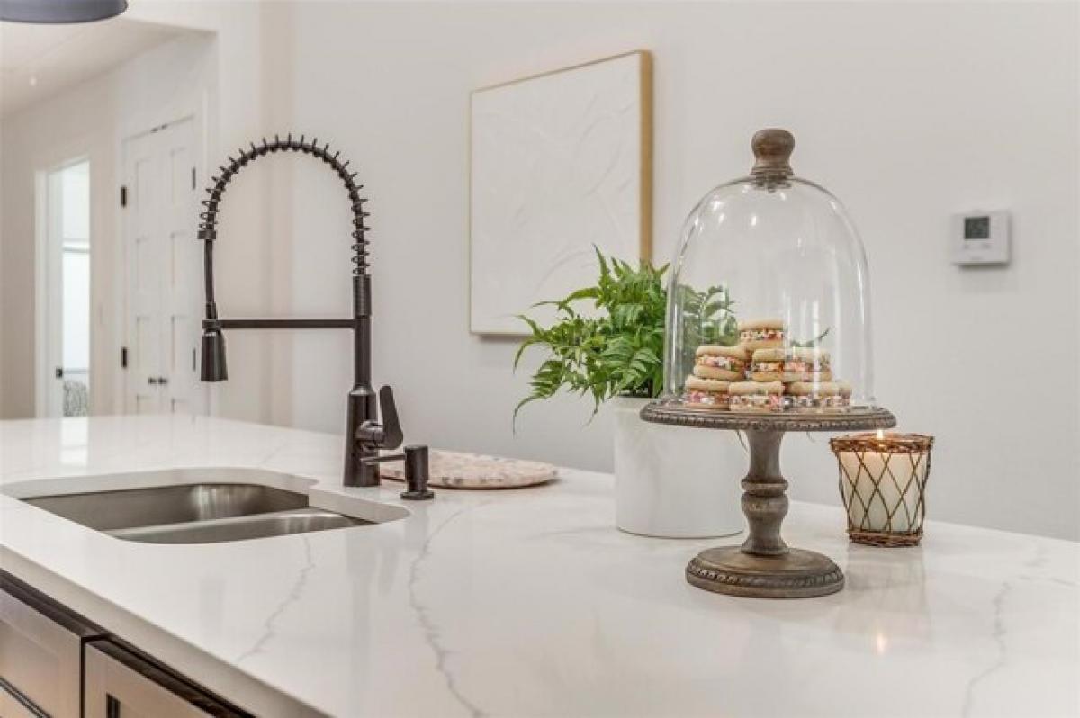 Picture of Home For Rent in Granbury, Texas, United States