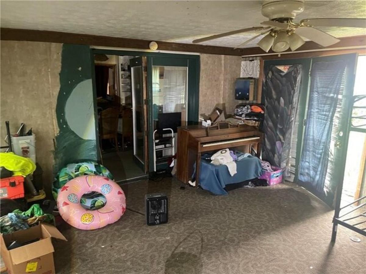 Picture of Home For Sale in Stoneboro, Pennsylvania, United States