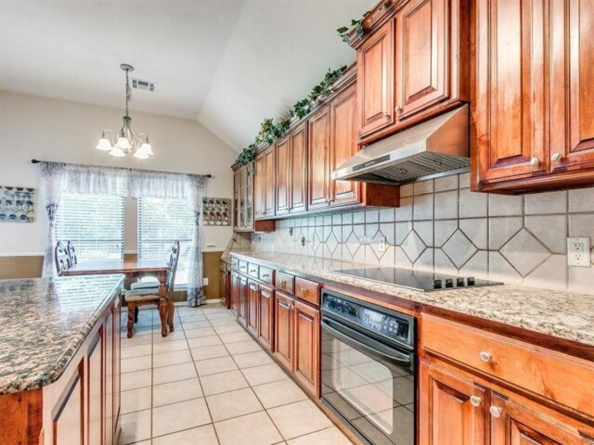 Picture of Home For Sale in Norman, Oklahoma, United States