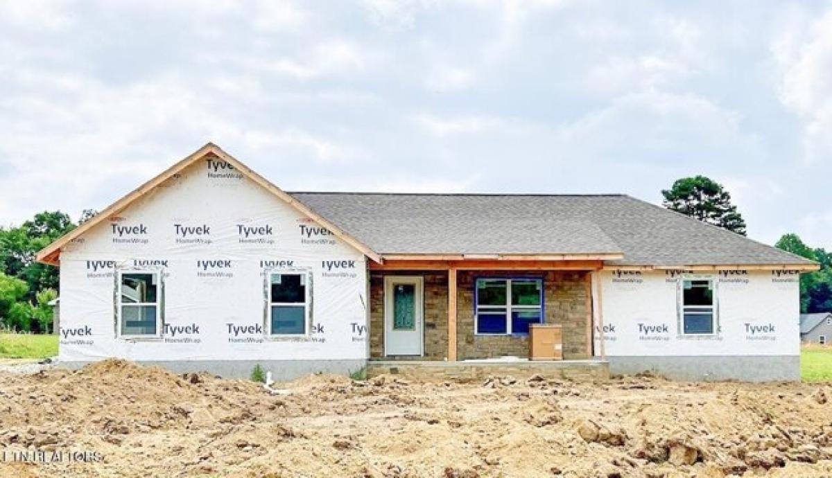 Picture of Home For Sale in Crossville, Tennessee, United States