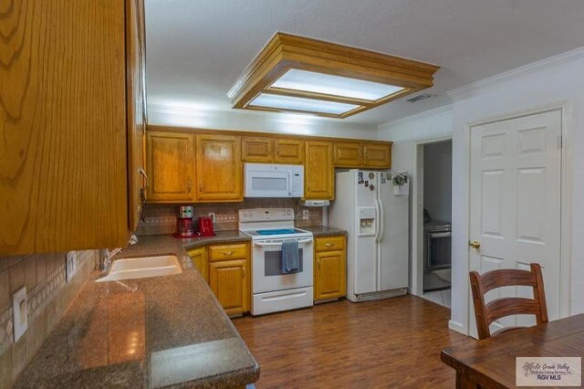 Picture of Home For Sale in Harlingen, Texas, United States