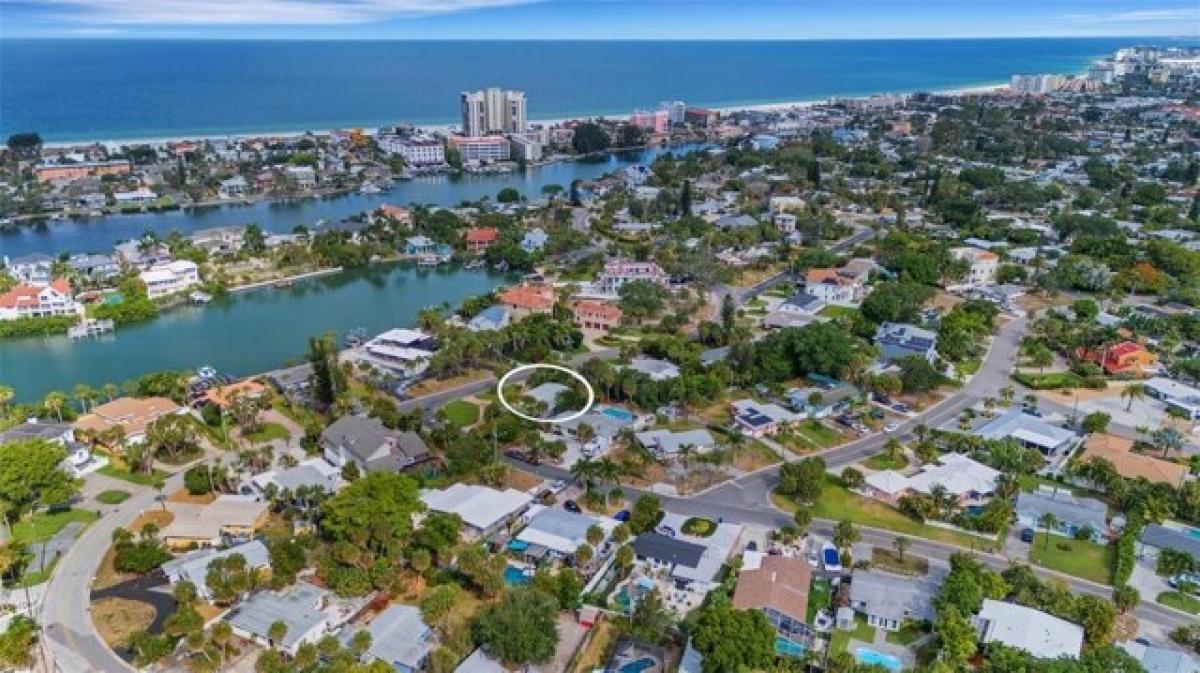 Picture of Home For Sale in Saint Pete Beach, Florida, United States