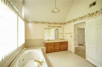 Home For Sale in Ellenwood, Georgia