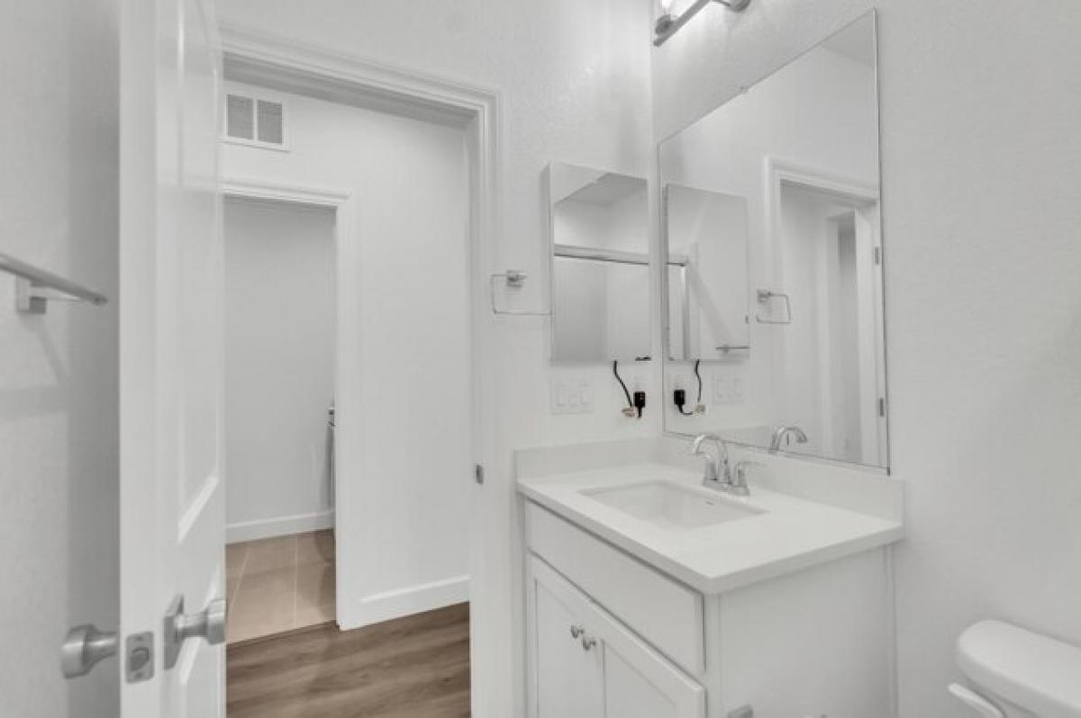 Picture of Home For Sale in Rancho Cordova, California, United States