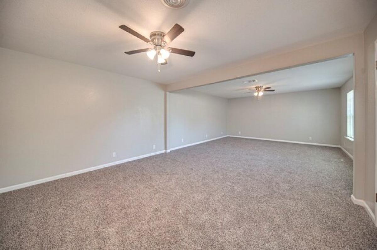 Picture of Home For Sale in Midland, Texas, United States