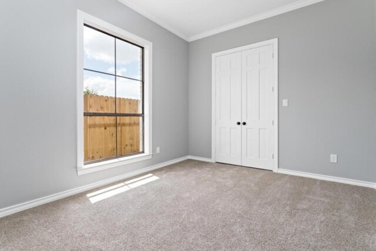 Picture of Home For Sale in Beaumont, Texas, United States