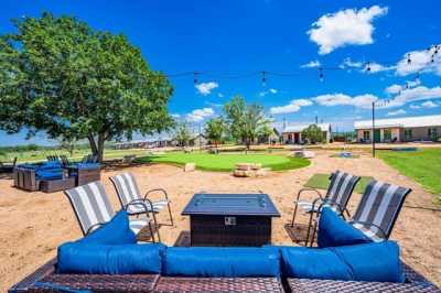 Home For Sale in Fredericksburg, Texas