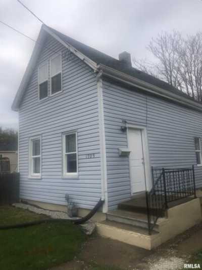 Home For Sale in Peoria, Illinois