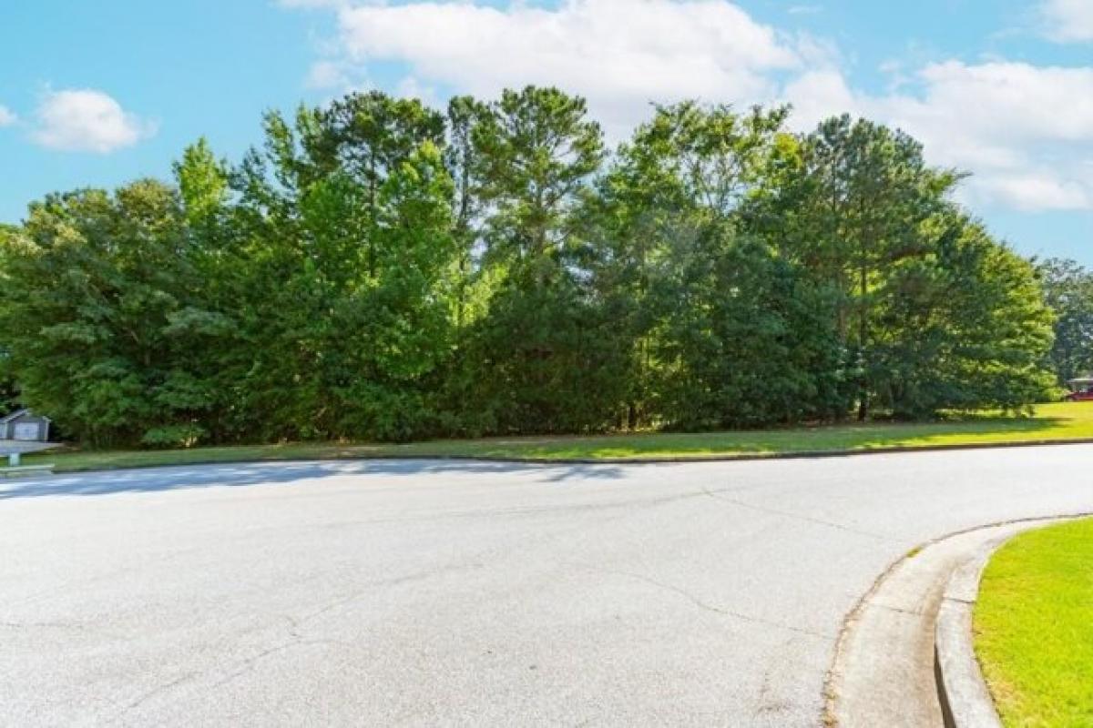 Picture of Residential Land For Sale in Loganville, Georgia, United States