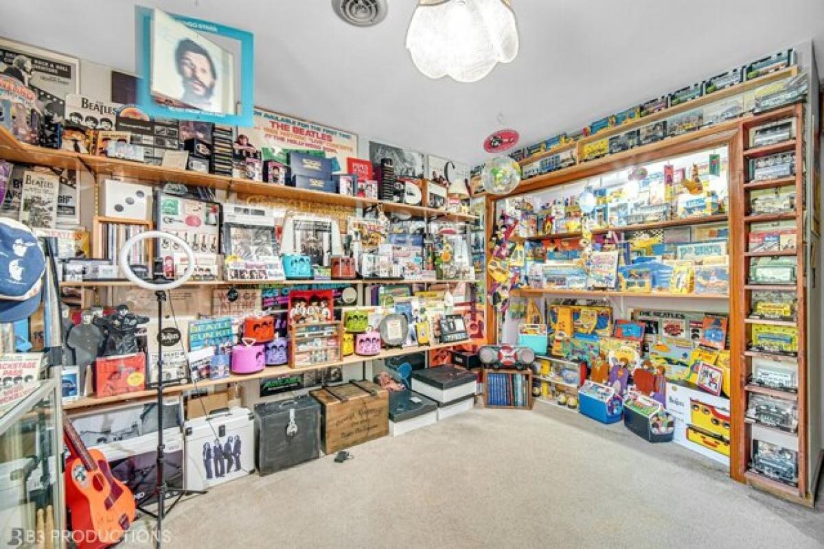 Picture of Home For Sale in Frankfort, Illinois, United States