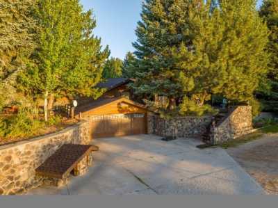 Home For Sale in Cody, Wyoming