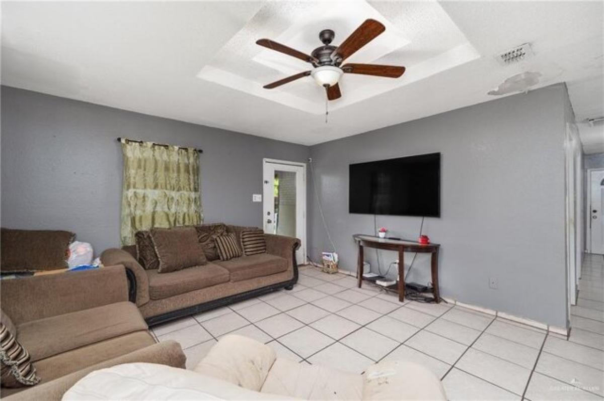 Picture of Home For Sale in San Juan, Texas, United States