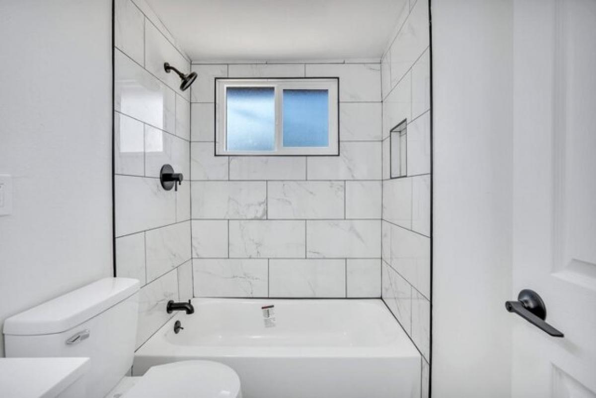 Picture of Home For Sale in Clovis, California, United States