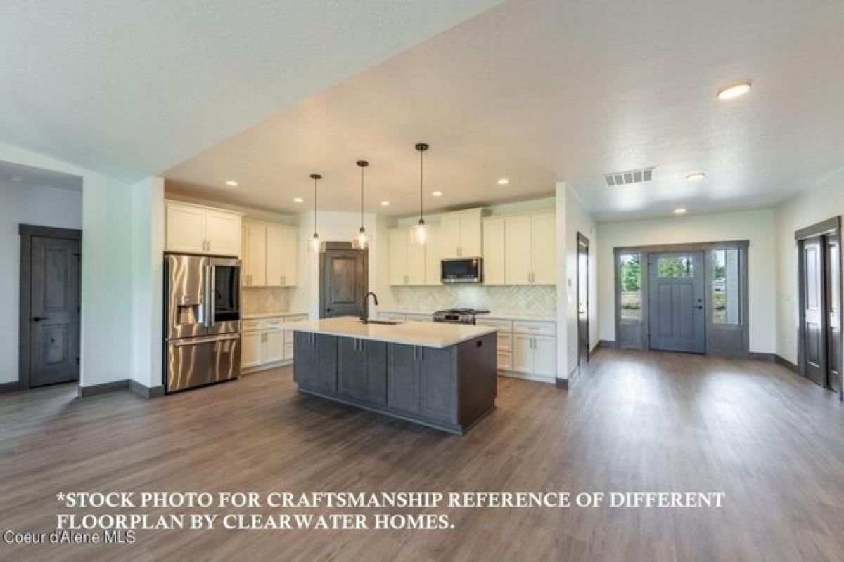 Picture of Home For Sale in Post Falls, Idaho, United States