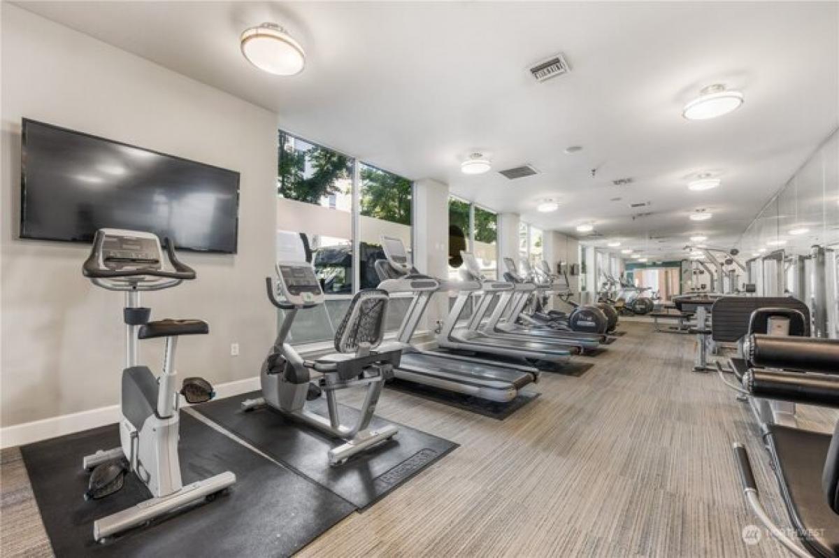 Picture of Home For Sale in Tacoma, Washington, United States