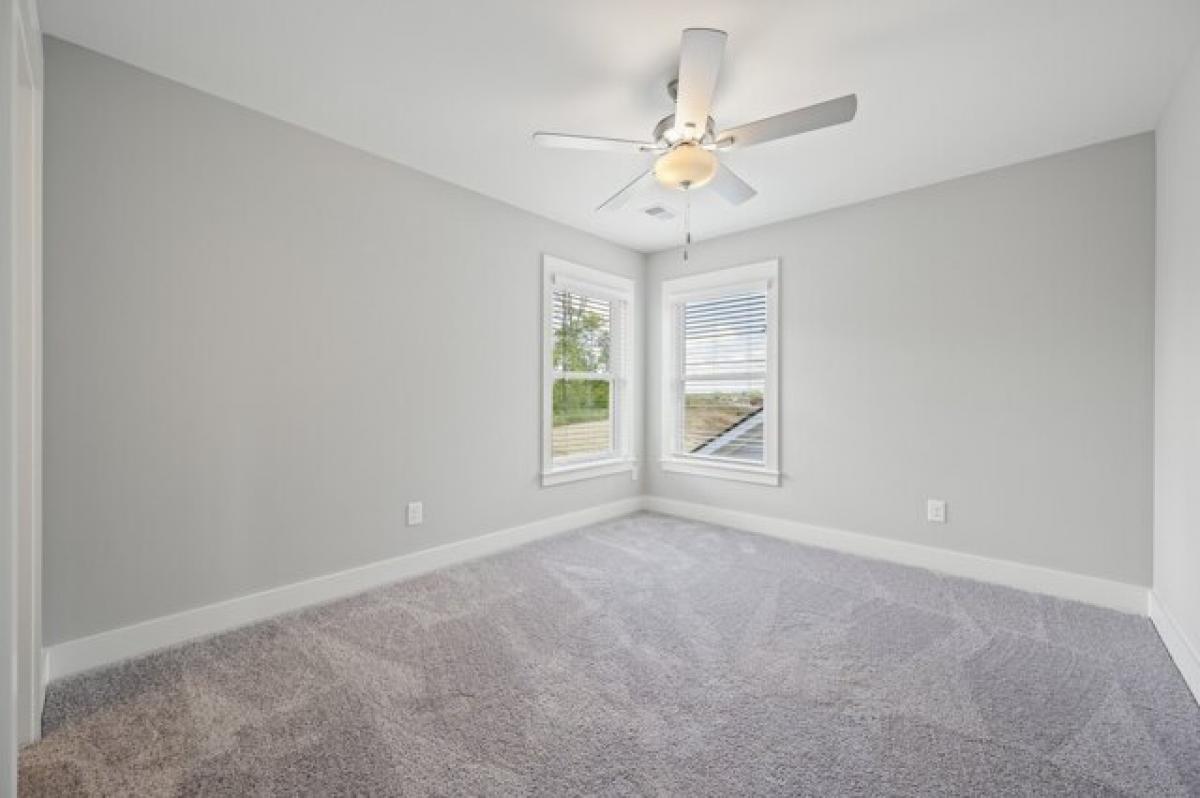 Picture of Home For Sale in Antioch, Tennessee, United States