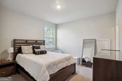 Home For Sale in Kennesaw, Georgia