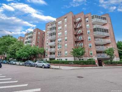 Home For Sale in Rego Park, New York