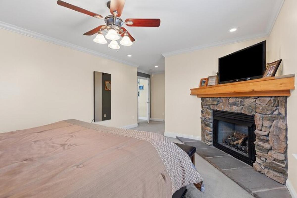 Picture of Home For Sale in Signal Mountain, Tennessee, United States