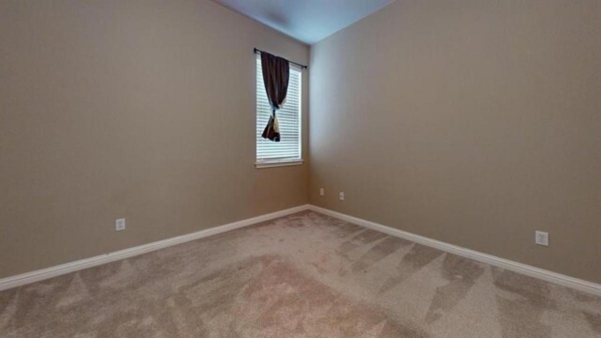 Picture of Home For Sale in Cedar Park, Texas, United States