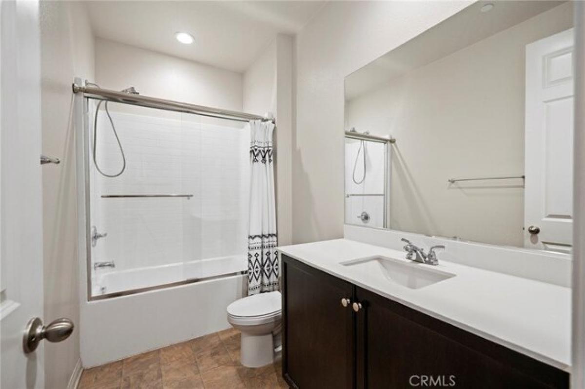 Picture of Home For Sale in Menifee, California, United States