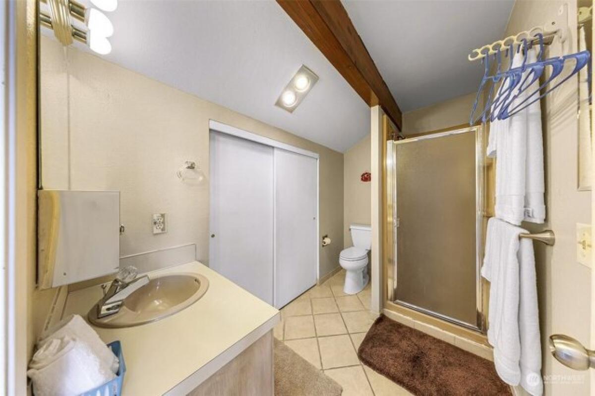 Picture of Home For Sale in Blaine, Washington, United States