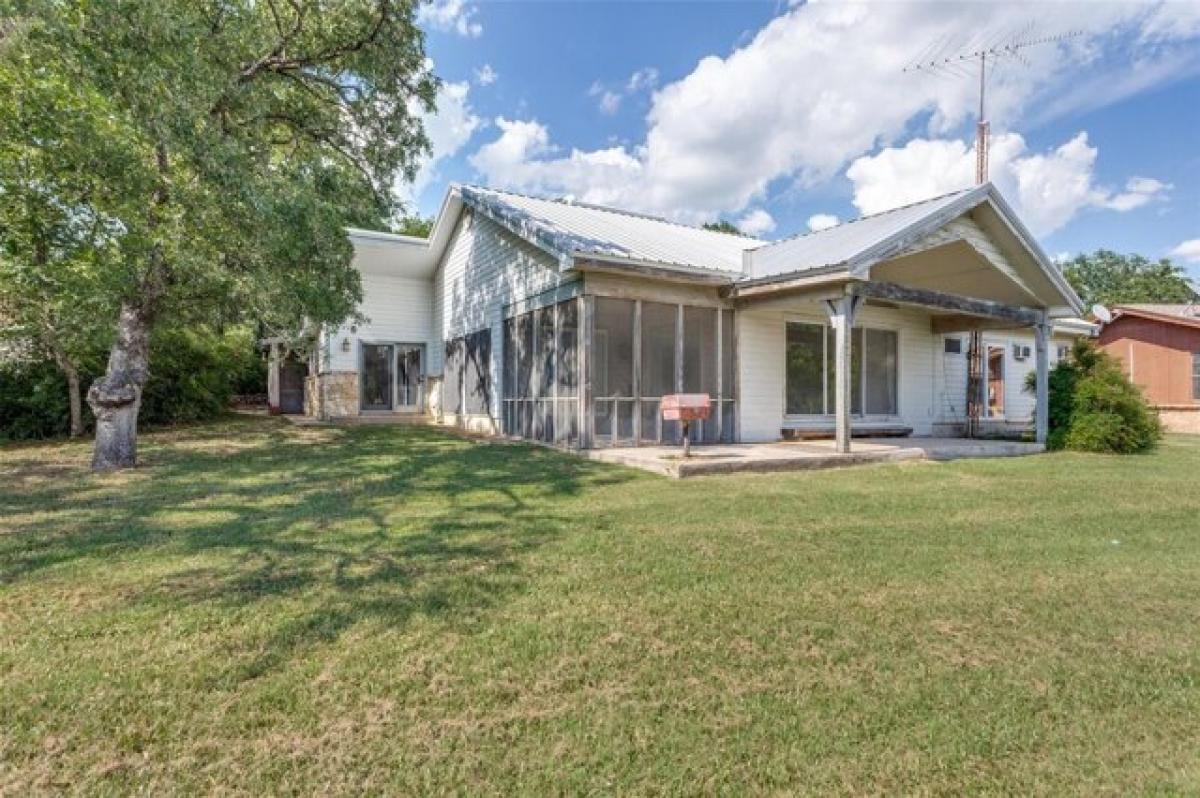 Picture of Home For Sale in Azle, Texas, United States