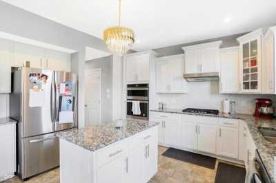 Home For Sale in Greenwood, Indiana