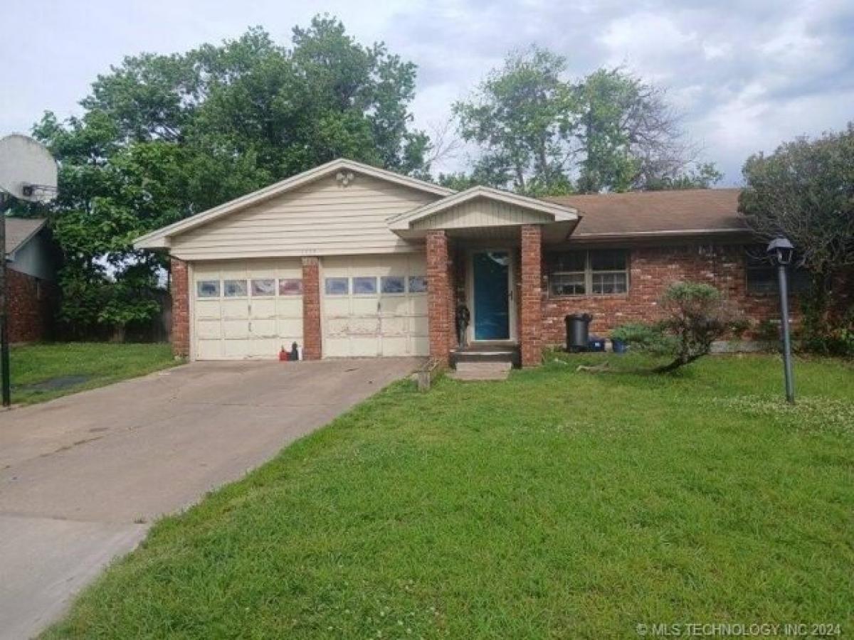 Picture of Home For Sale in Muskogee, Oklahoma, United States
