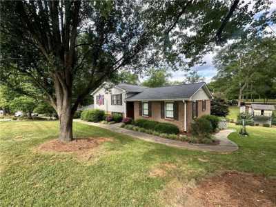 Home For Sale in Dallas, Georgia