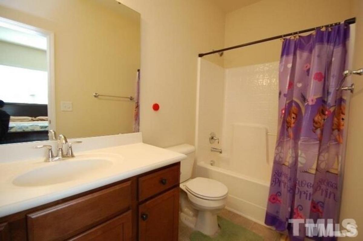 Picture of Home For Rent in Cary, North Carolina, United States